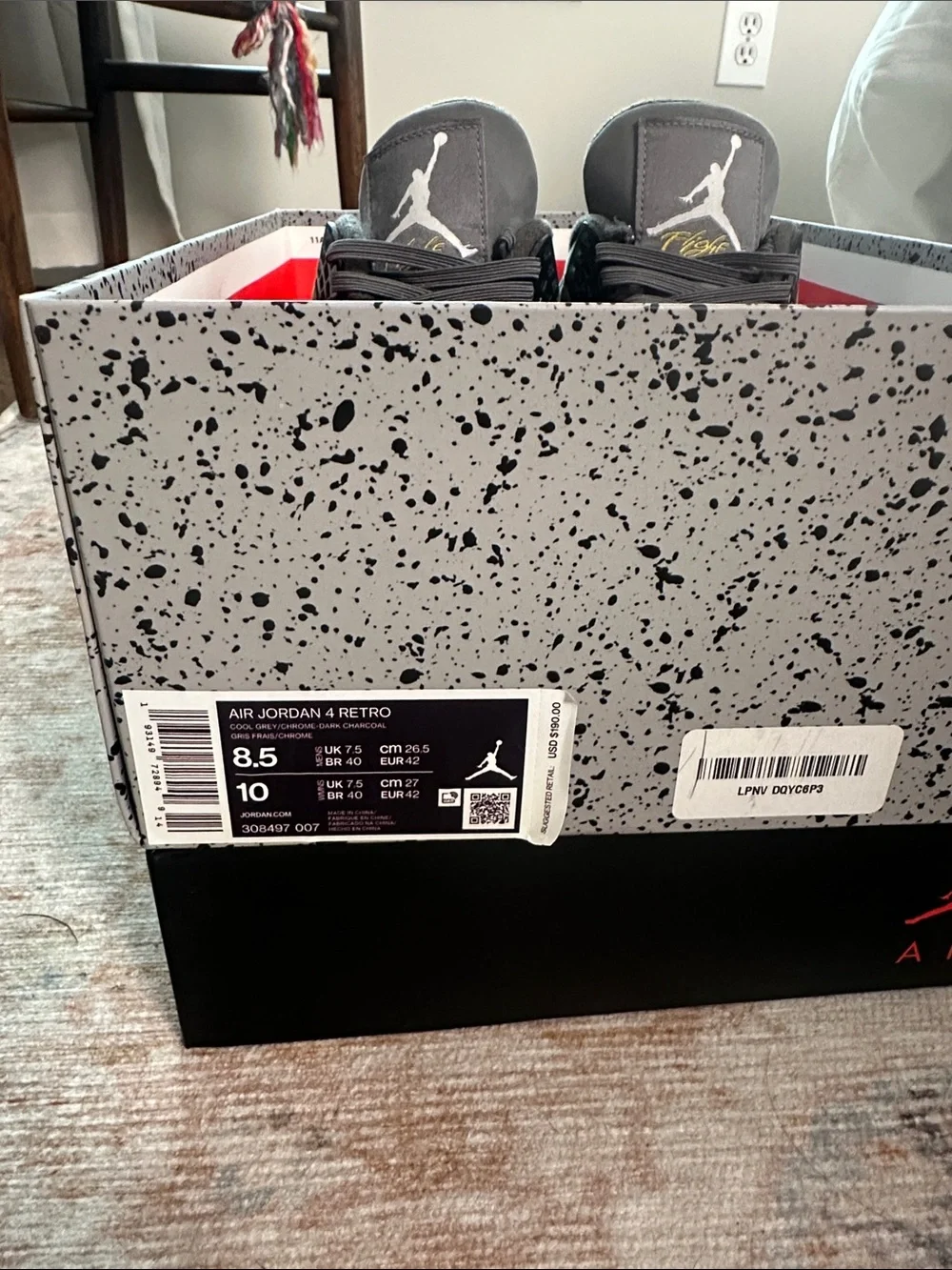 Nike Air Jordan 4 Retro Men’s Sneakers - Grey
